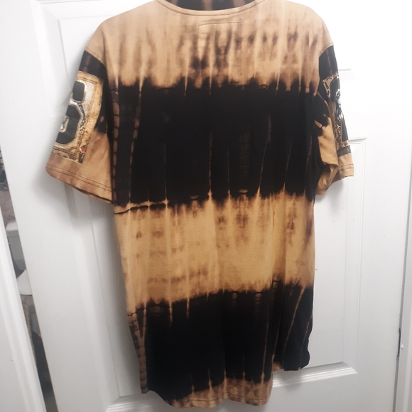 Design shirt - Picture 3 of 3